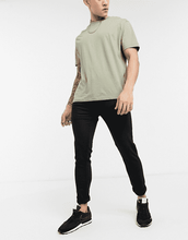 Load image into Gallery viewer, Brave Soul skinny jeans
