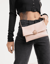Load image into Gallery viewer, Oasis clutch bag in neutral
